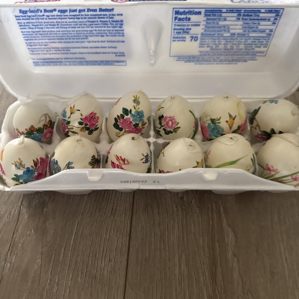 MCM 12 Vintage Hand Painted Eggs Oriental Chinese Temple Floral Birds Easter